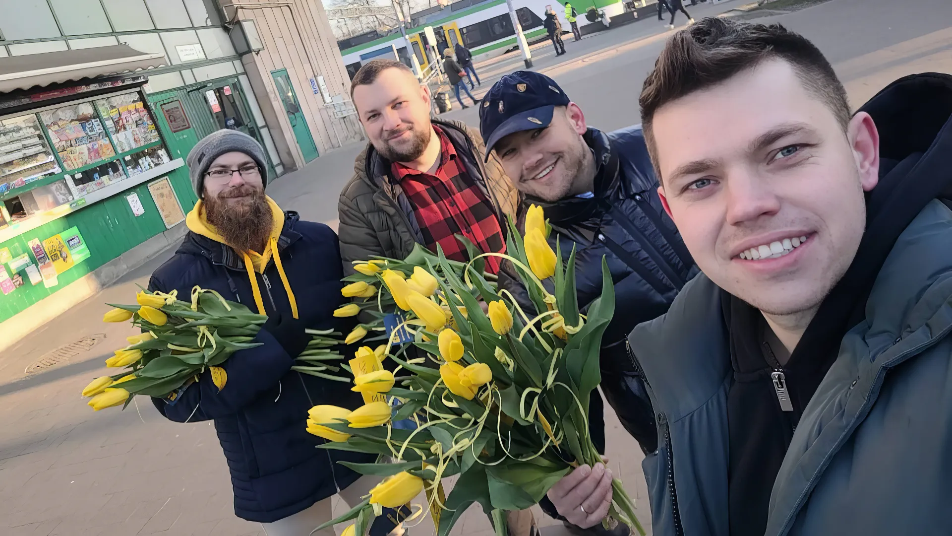 Dzień Kobiet 2024 - TRZECIA DROGA dla Kobiet - Robert Paluch, Mateusz Pietrzak, Radosław Komoda, Łukasz Rogala